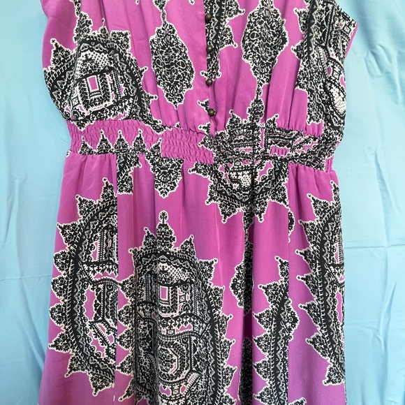 100% silk dress - size Large - lined to the knee - Picture 2 of 11